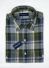 Load image into Gallery viewer, Green Mountain (LS)